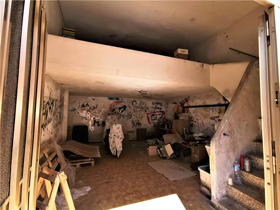Immagine 4 di Villa in vendita  in C.so GAETANO D' AGATA, 37 a Avola
