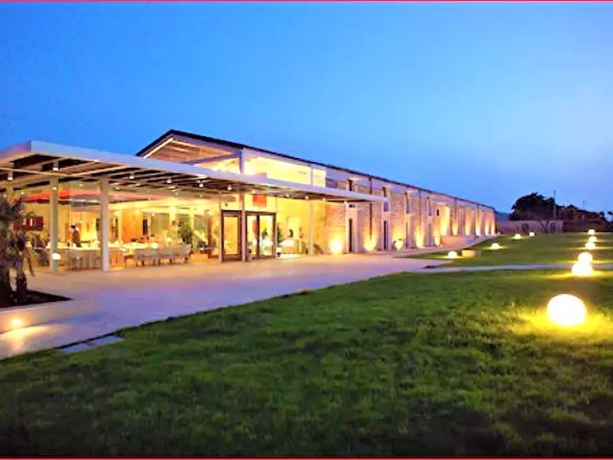 Immagine 2 di Albergo/B&B/Residence in vendita  in Via GANDHI, 3 a Ragusa