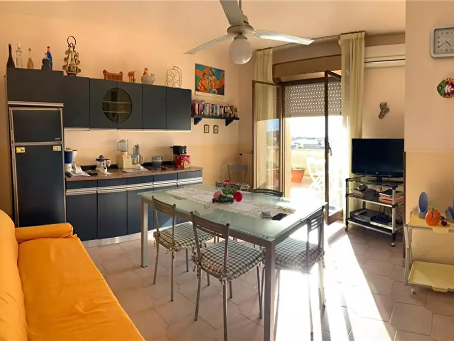 Immagine 6 di Attico in vendita  in Via SALVEMINI, 66 a Noto