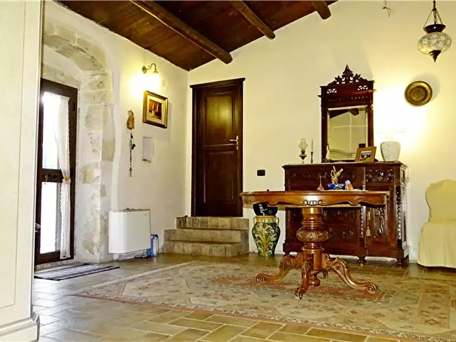 Immagine 6 di Rustico / casale in vendita  in Loc. MEZZO GREGORIO, SN a Noto