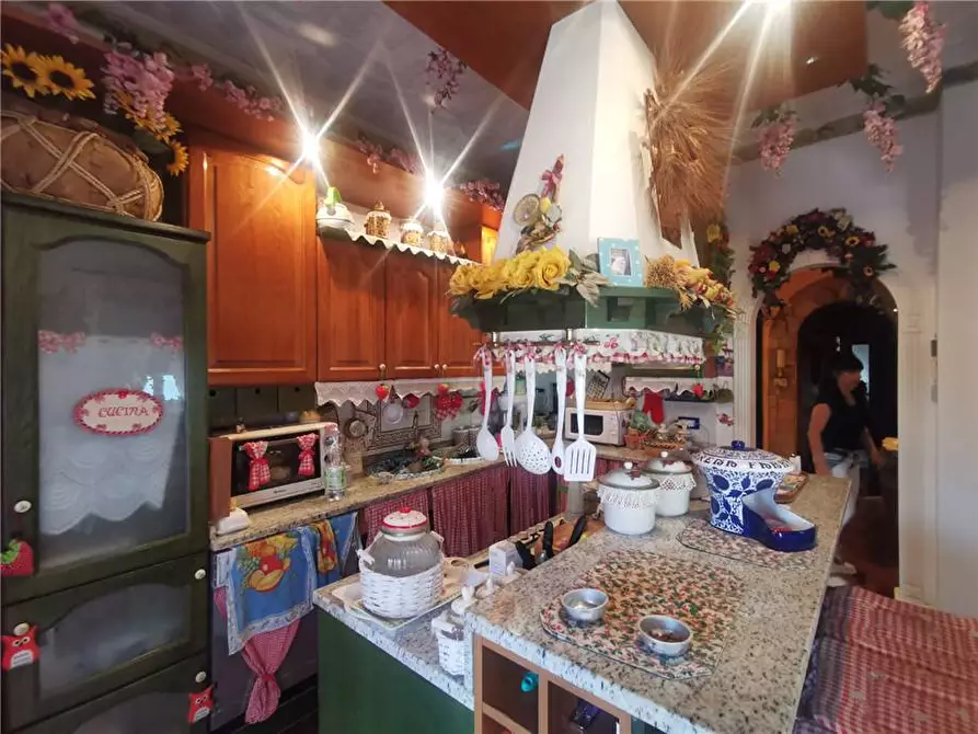 Immagine 10 di Appartamento in vendita  in V.le Dante, 23 a Palazzolo Acreide