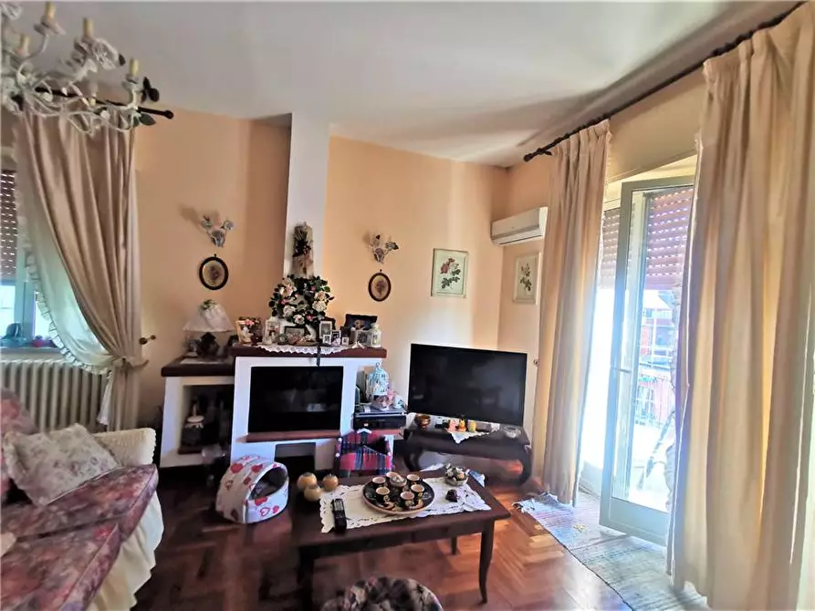 Immagine 5 di Appartamento in vendita  in V.le Dante, 23 a Palazzolo Acreide
