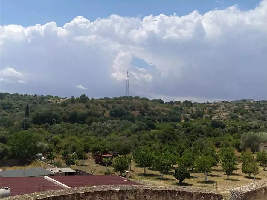 Immagine 8 di Appartamento in vendita  in Via Duca Giordano, 10 a Noto