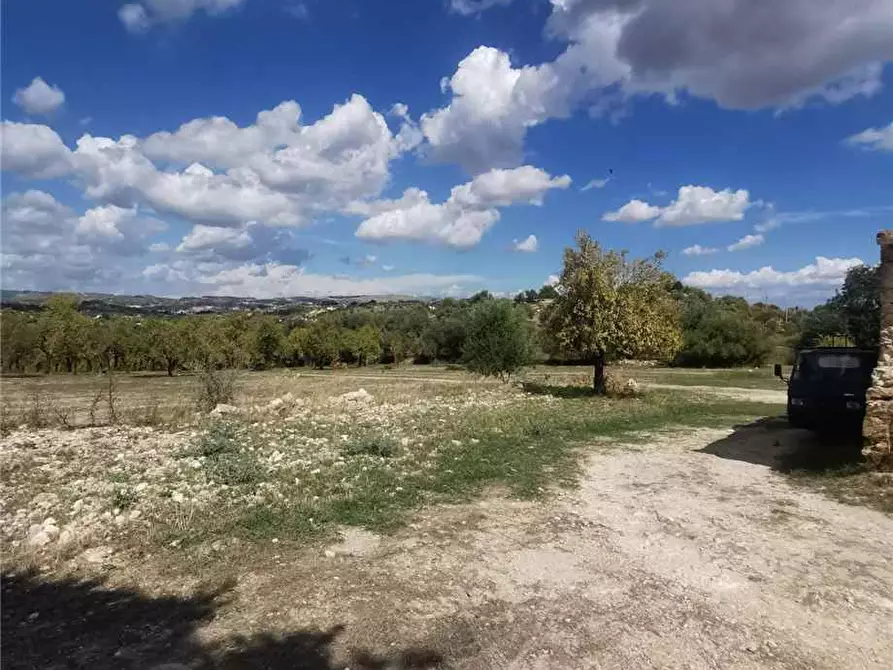 Immagine 7 di Garage in vendita  in Loc. C/da Laufi, SN a Noto