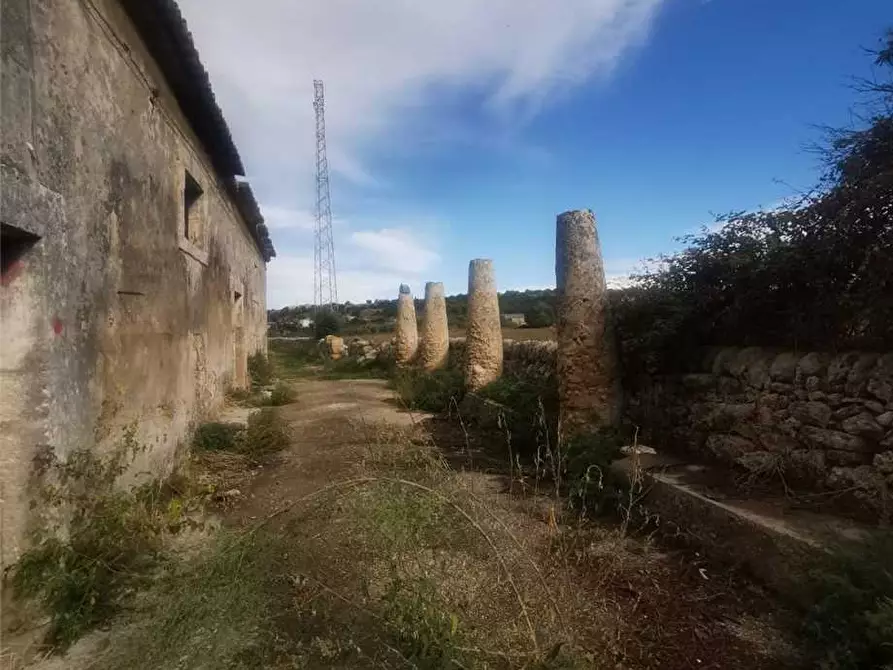 Immagine 3 di Terreno in vendita  in Loc. Strada Tremilia, SN a Siracusa
