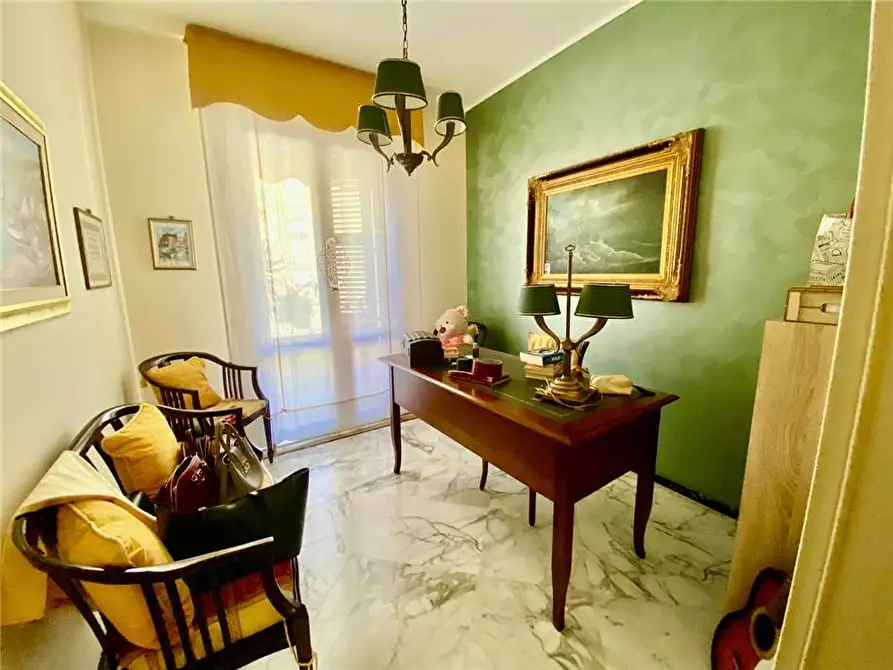 Immagine 8 di Attico in vendita  in Via Salvemini, 66 a Noto