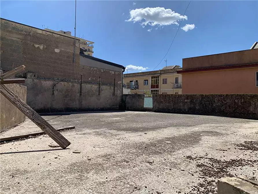 Immagine 14 di Villa in vendita  in Via Pietro Mascagni, 24/22 a Noto
