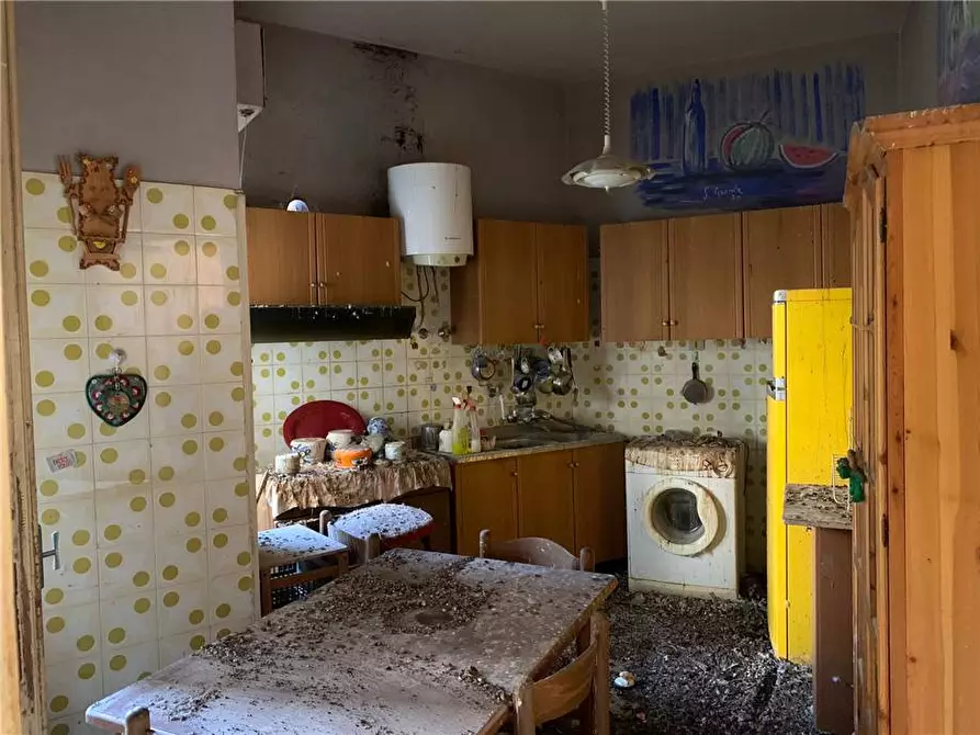 Immagine 5 di Villa in vendita  in Via Pietro Mascagni, 24/22 a Noto