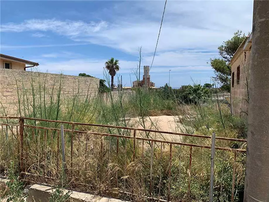 Immagine 3 di Attività commerciale in vendita  in Loc. C/da Torre Fano, snc a Portopalo Di Capo Passero