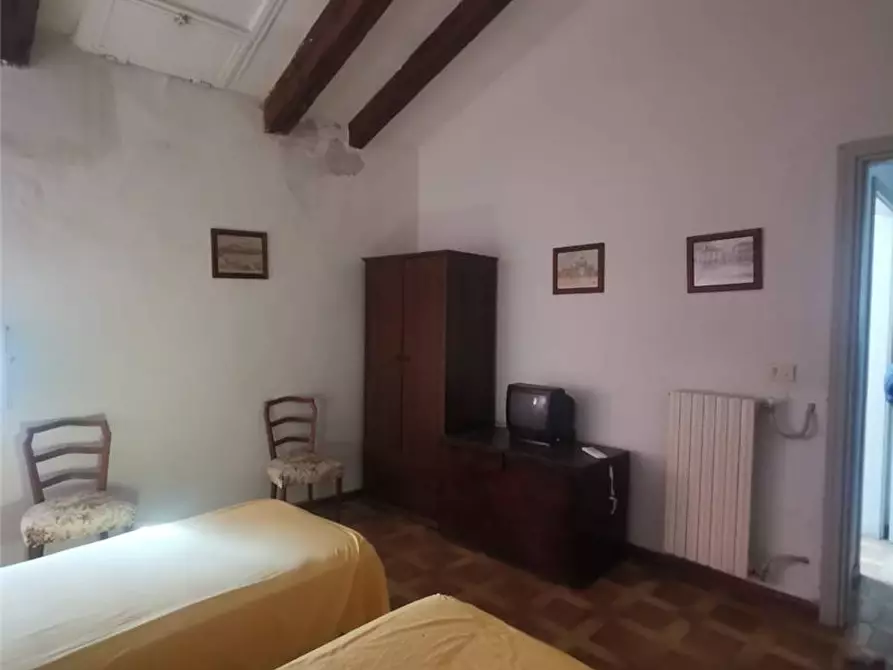 Immagine 9 di Villa in vendita  in Loc. Zona Isola, SN a Siracusa