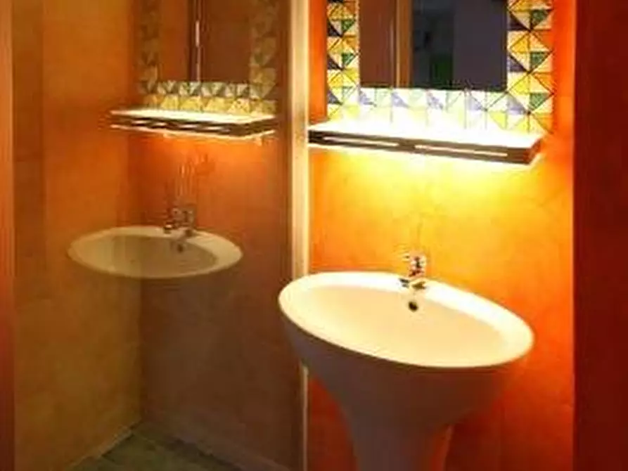Immagine 9 di Villa in vendita  in Loc. Fontane Bianche, 2 a Siracusa