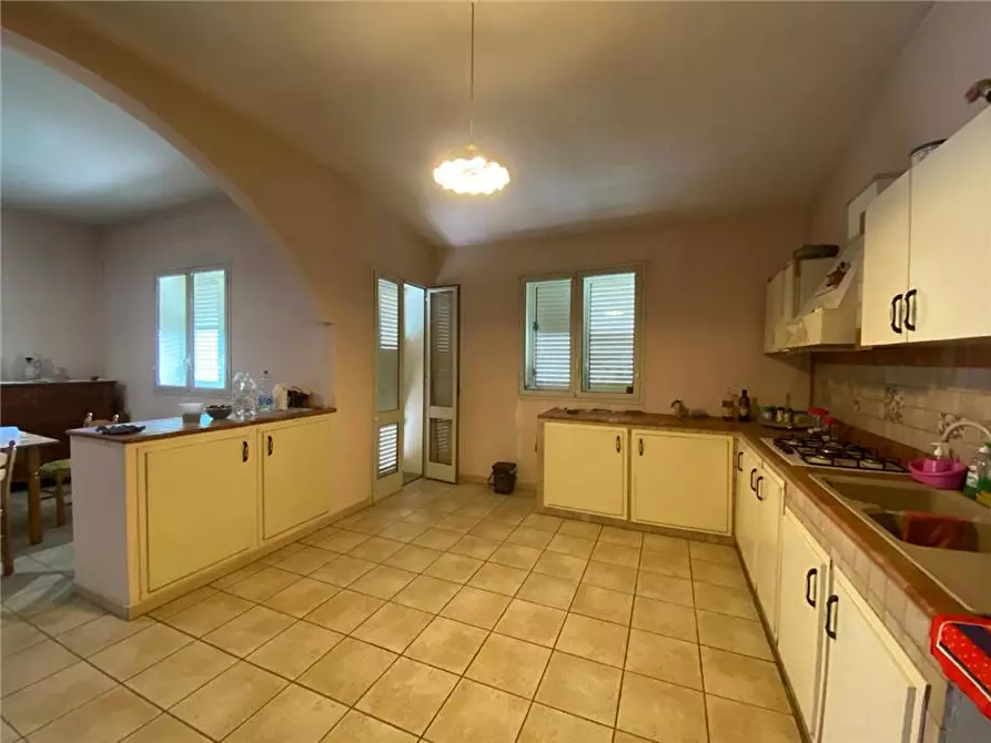 Immagine 8 di Villa in vendita  in Via DEL CALESSE, 50/46 a Noto