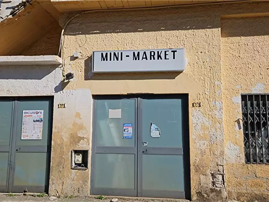 Immagine 2 di Attività commerciale in vendita  in V.le Viale Dei Lidi, 460 a Siracusa