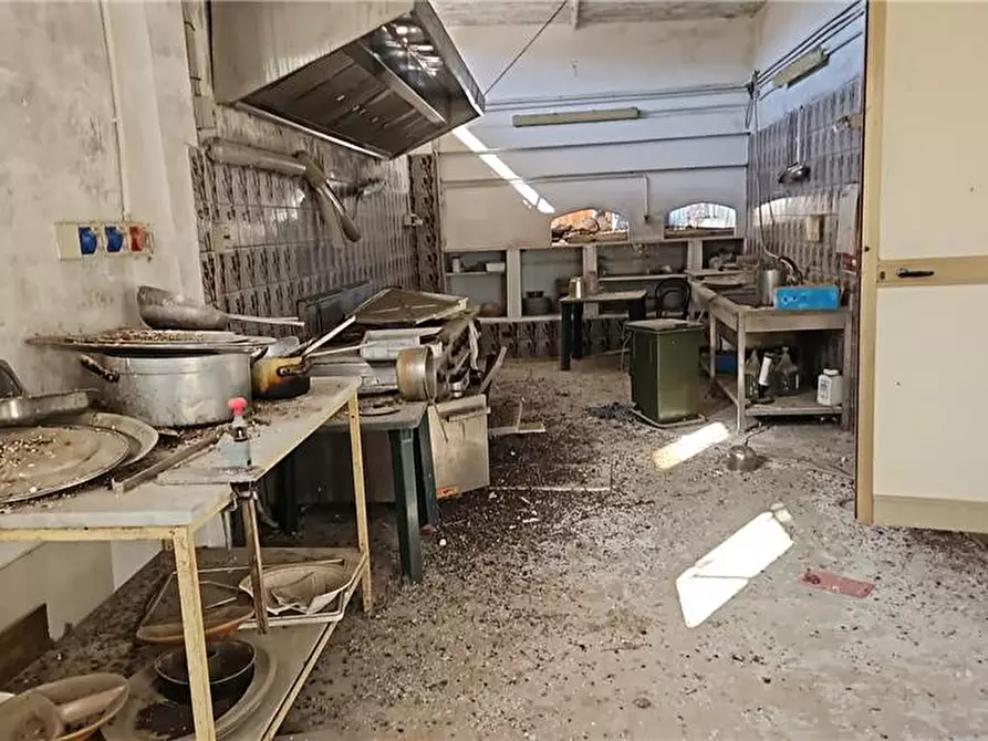 Immagine 7 di Attività commerciale in vendita  in V.le Viale Dei Lidi, 460 a Siracusa
