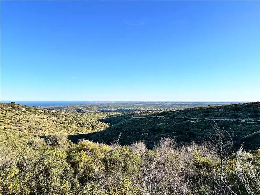 Immagine 12 di Terreno in vendita  in Loc. Meti, sn a Noto