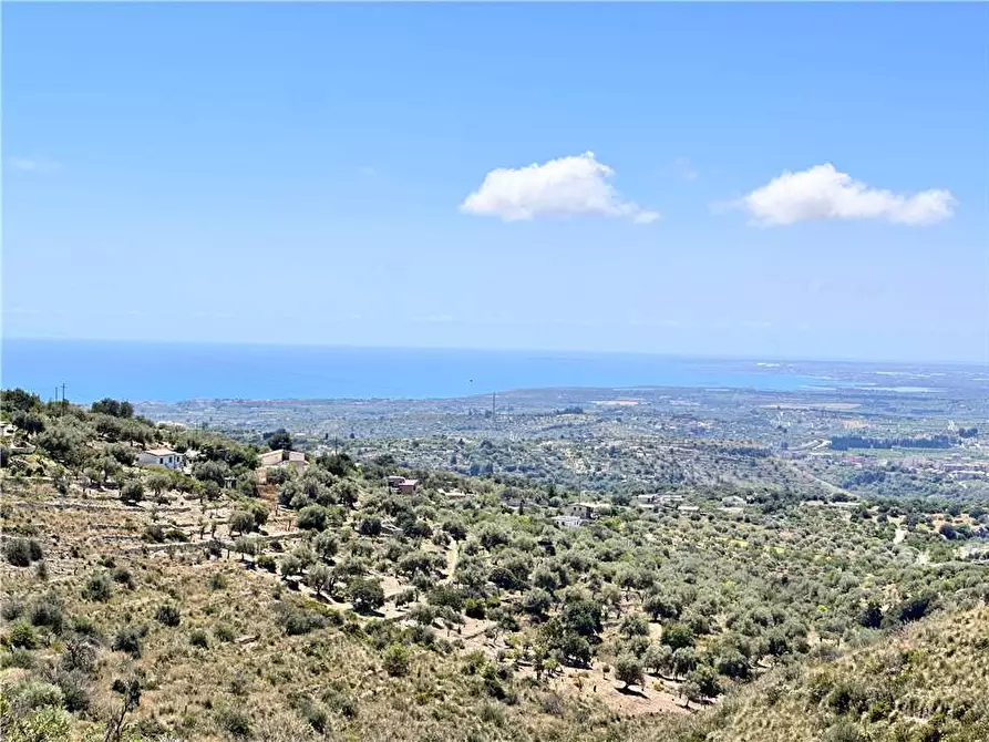 Immagine 2 di Terreno in vendita  in Loc. Meti, sn a Noto