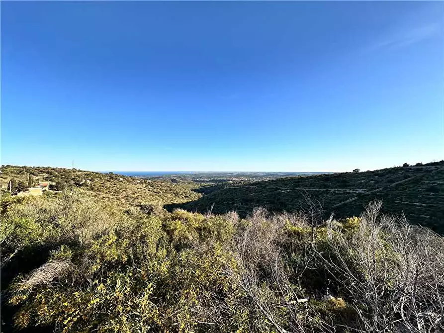 Immagine 8 di Terreno in vendita  in Loc. Meti, sn a Noto