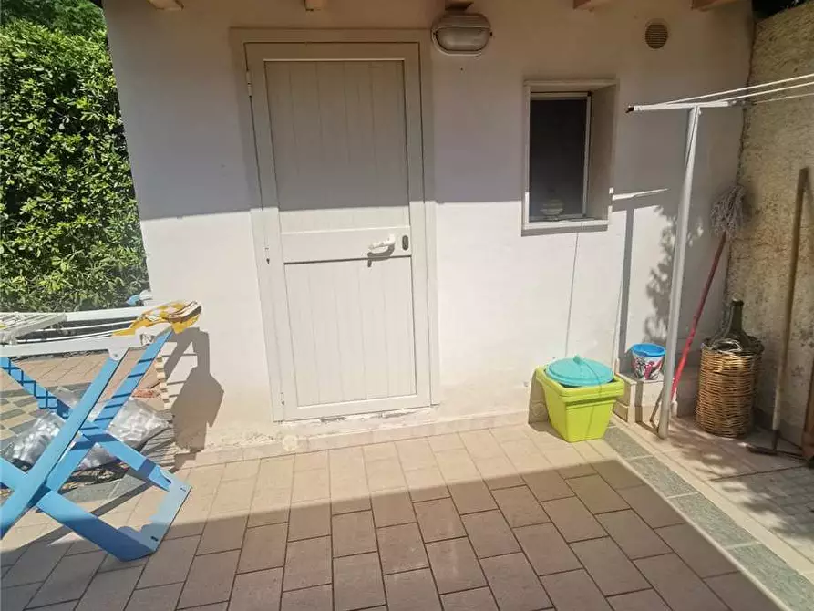 Immagine 10 di Villa in vendita  in Via M. Amato, 19 a Noto