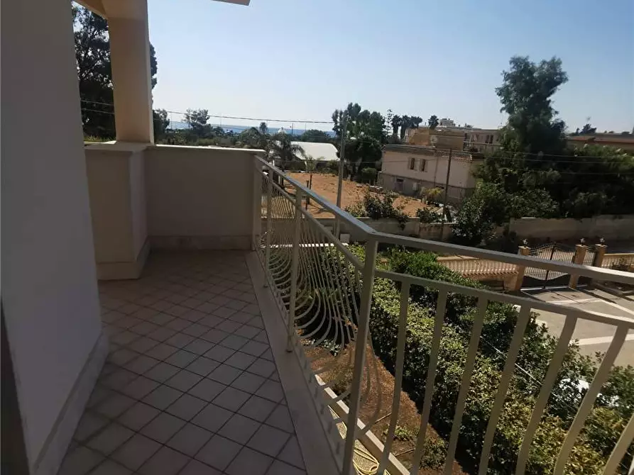 Immagine 8 di Villa in vendita  in Via M. Amato, 19 a Noto