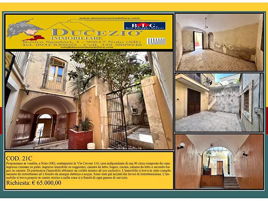 Immagine 1 di Casa bifamiliare in vendita  in Via Cavour, 110 a Noto