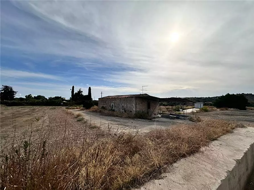 Immagine 12 di Rustico / casale in vendita  in Loc. Lido Di Noto, sn a Noto