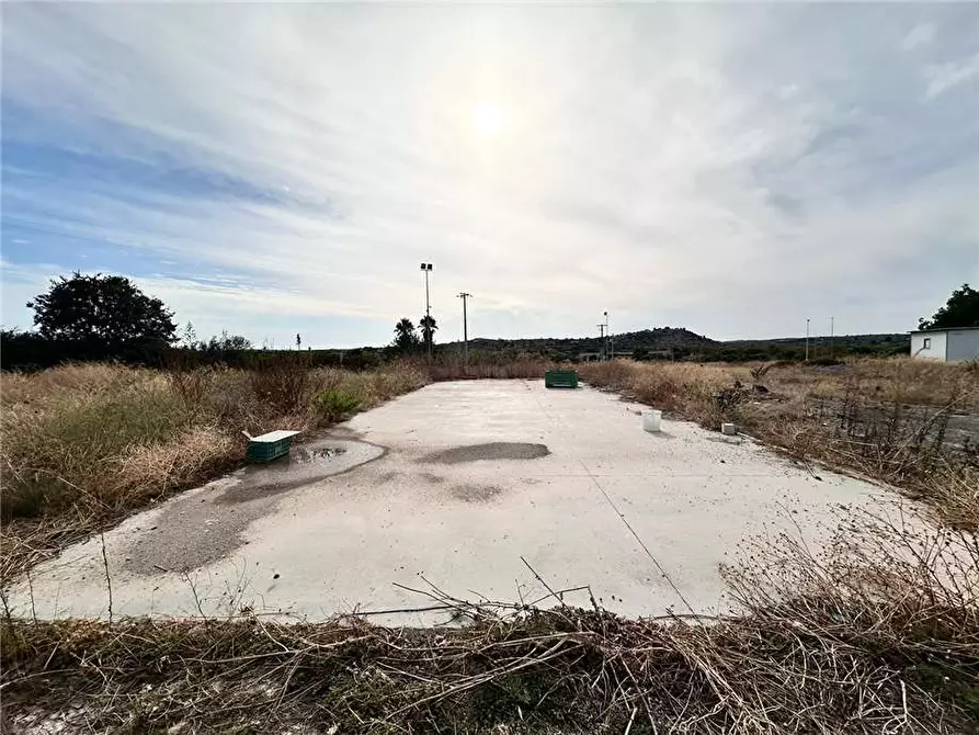 Immagine 9 di Rustico / casale in vendita  in Loc. Lido Di Noto, sn a Noto