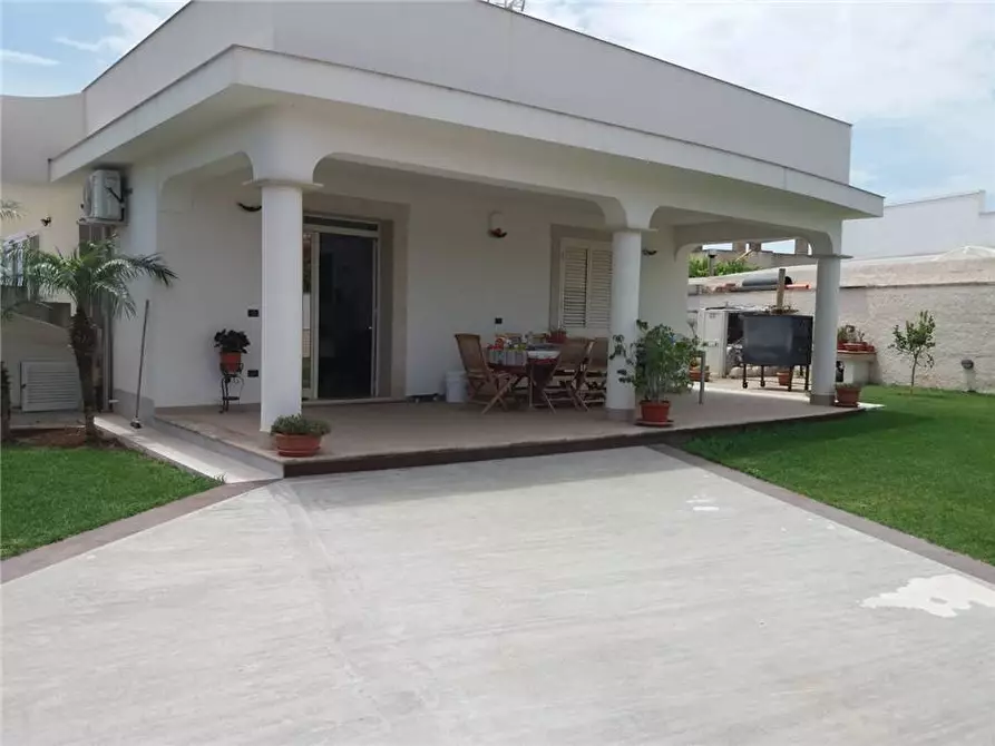 Immagine 4 di Villa in vendita  in Loc. Lido Di Noto, sn a Noto