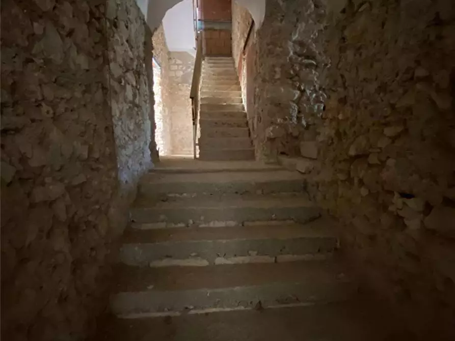 Immagine 5 di Stabile in vendita  in Via Aurelio Saffi, 5 a Noto