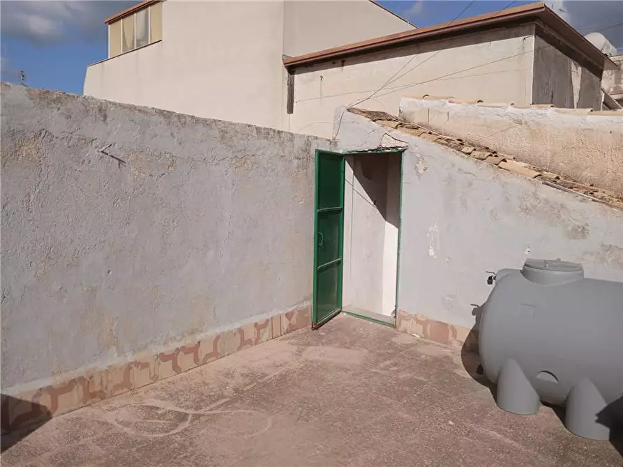 Immagine 15 di Villa in vendita  in Via Zanardelli, 4 a Noto