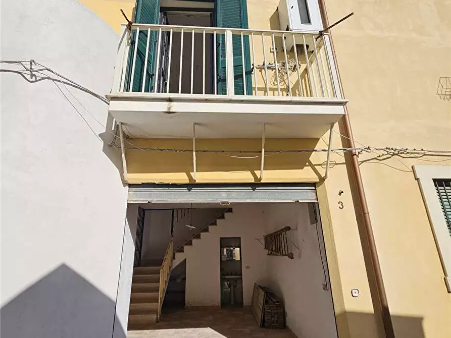 Immagine 3 di Villa in vendita  in Via Zanardelli, 4 a Noto