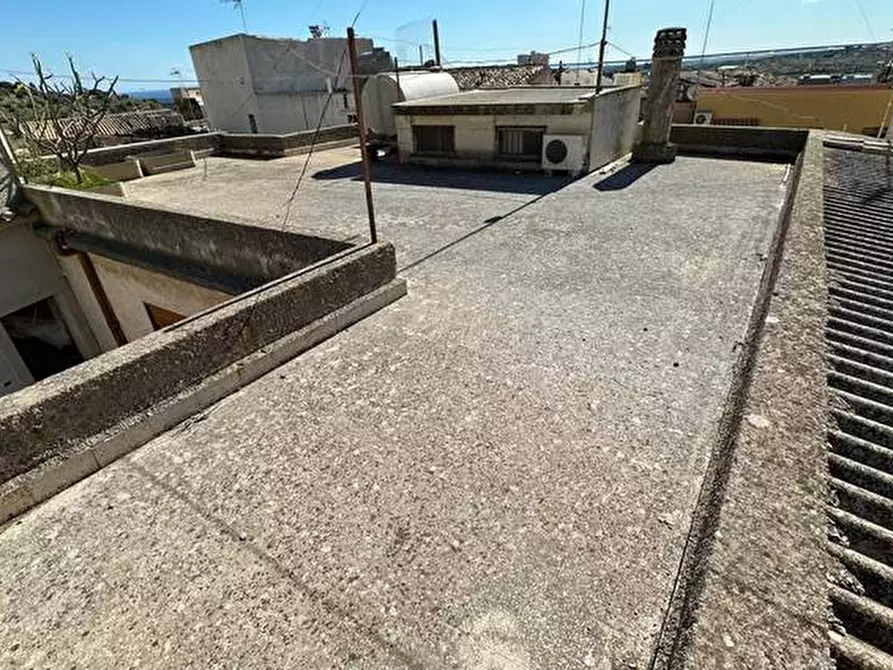 Immagine 5 di Villa in vendita  in Via Antonello Caruso, 10 a Noto