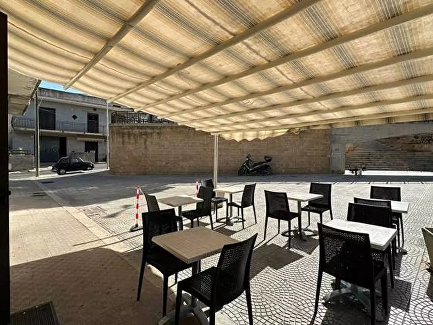 Immagine 2 di Attività commerciale in vendita  in P.zza Sofia, 5/6 a Noto