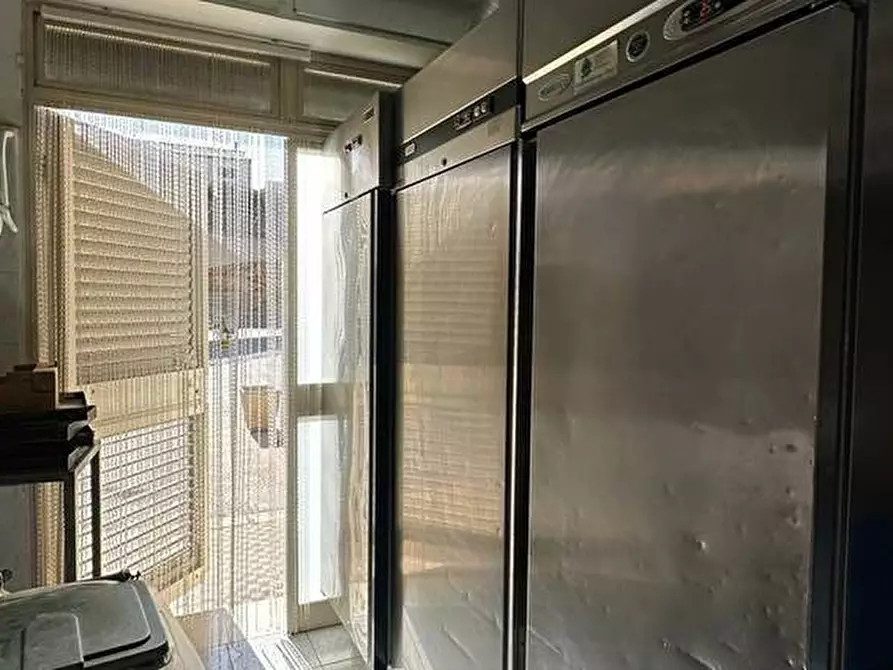 Immagine 7 di Attività commerciale in vendita  in P.zza Sofia, 5/6 a Noto