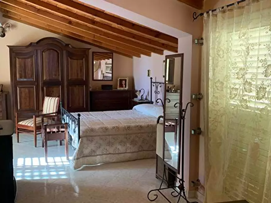 Immagine 11 di Villa in vendita  in Via Corrado Avolio, 11 a Noto
