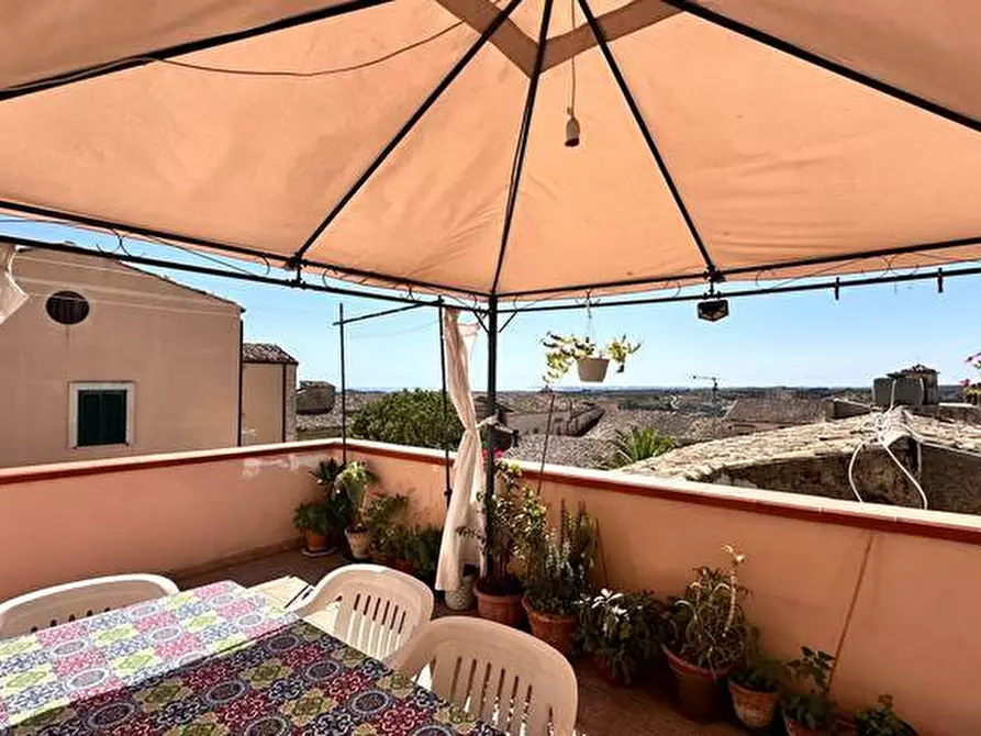 Immagine 9 di Appartamento in vendita  in Via ANTONIO SOFIA, 103 a Noto