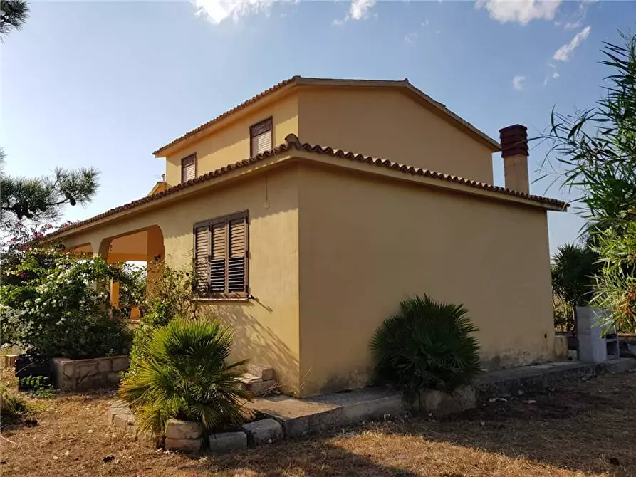 Immagine 3 di Villa in vendita  in Loc. C/da Spinita, sn a Noto