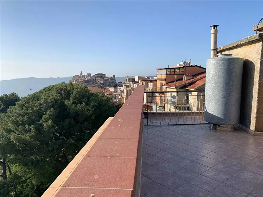 Immagine 13 di Villa in vendita  in Via Vittorio Emanuele, 94 a San Salvatore Di Fitalia