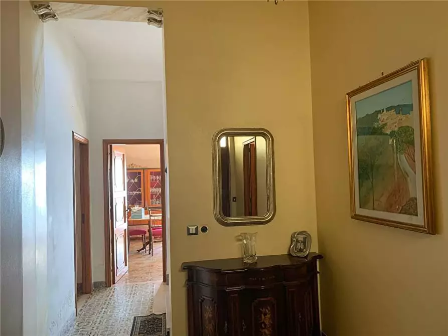 Immagine 3 di Villa in vendita  in Via Vittorio Emanuele, 94 a San Salvatore Di Fitalia