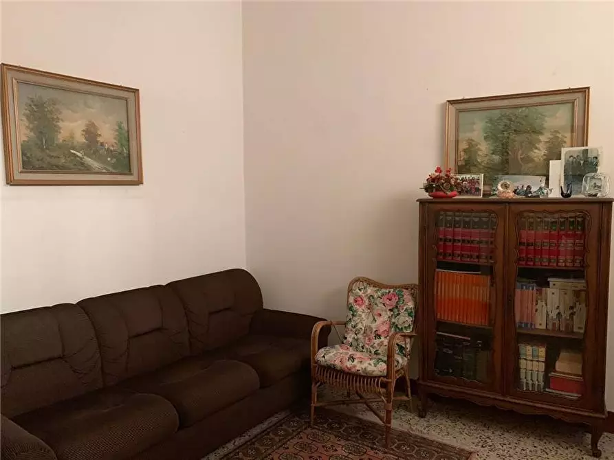 Immagine 5 di Villa in vendita  in Via Vittorio Emanuele, 94 a San Salvatore Di Fitalia