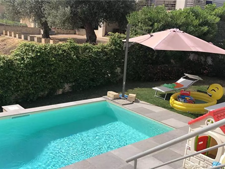 Immagine 13 di Villa in vendita  in Loc. C.DA BARONAZZO, SNC a Noto