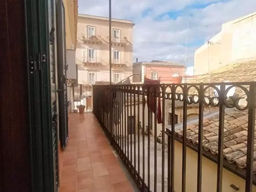 Immagine 4 di Stabile in vendita  in Via Principe Umberto, 73 a Noto