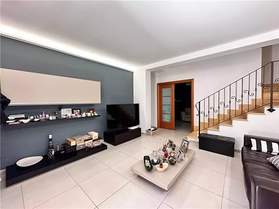 Immagine 4 di Villa in vendita  in Loc. San Giovanni, 4 a Noto