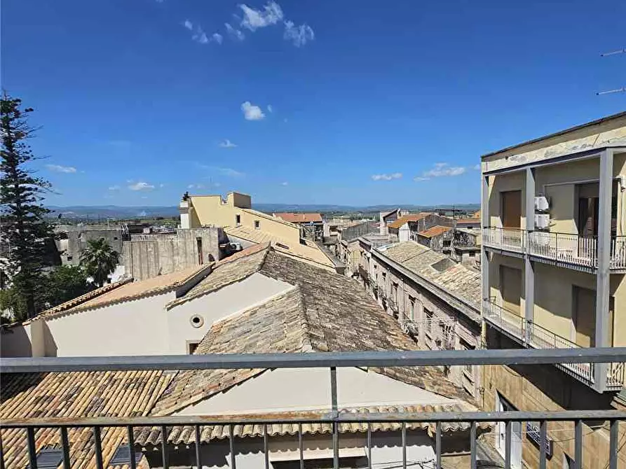 Immagine 14 di Stabile in vendita  in Via Giuseppe Verdi, 32 a Lentini