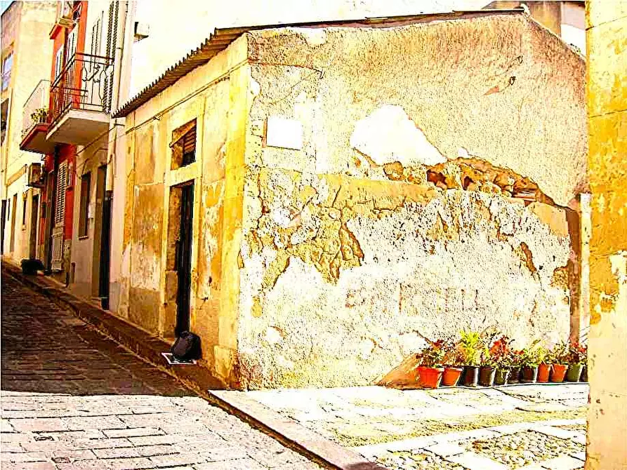 Immagine 3 di Villa in vendita  in Via Archimede, 5 a Noto