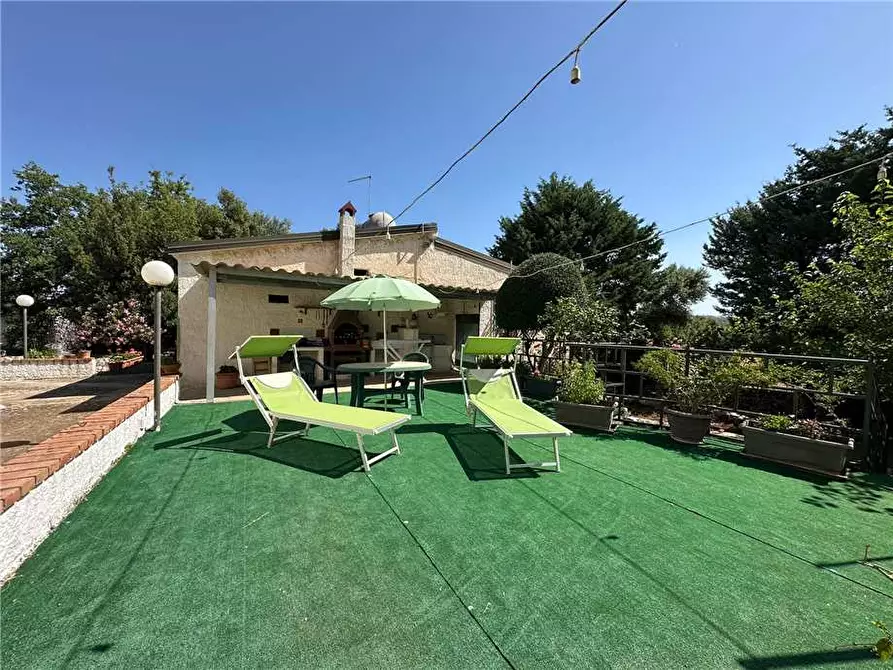 Immagine 10 di Villa in vendita  in Loc. Manghisi, sn a Noto