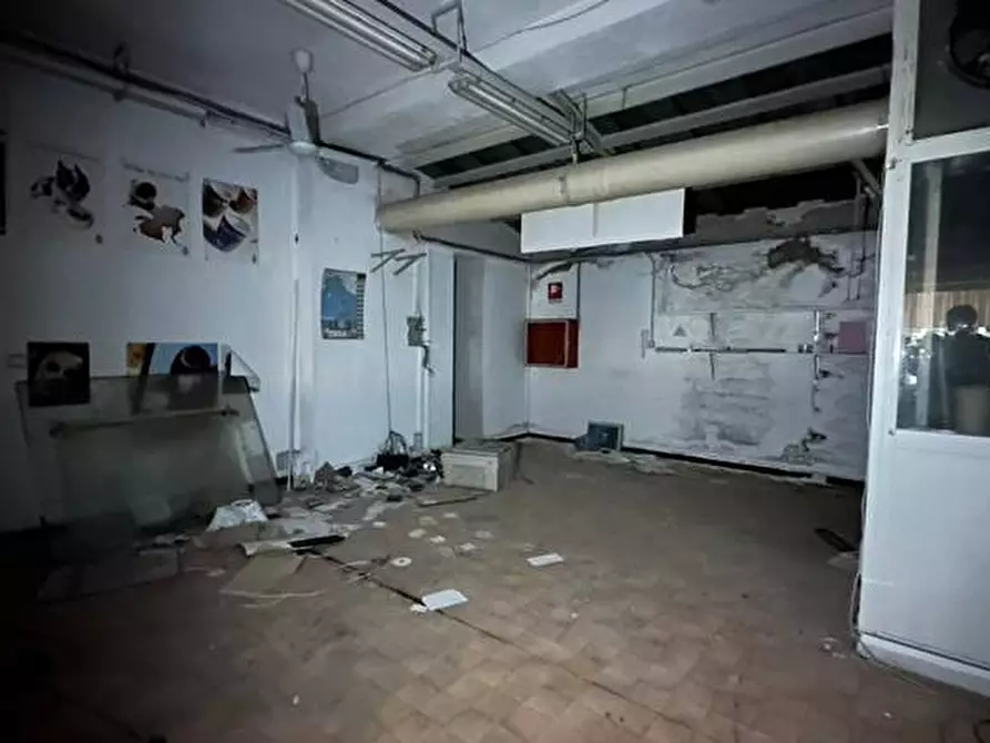 Immagine 4 di Attività commerciale in vendita  in Via Padre R. Giuliani, 1 a Avola
