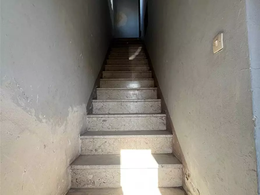 Immagine 11 di Villa in vendita  in P.zza Montecanosa, 4/6 a Noto