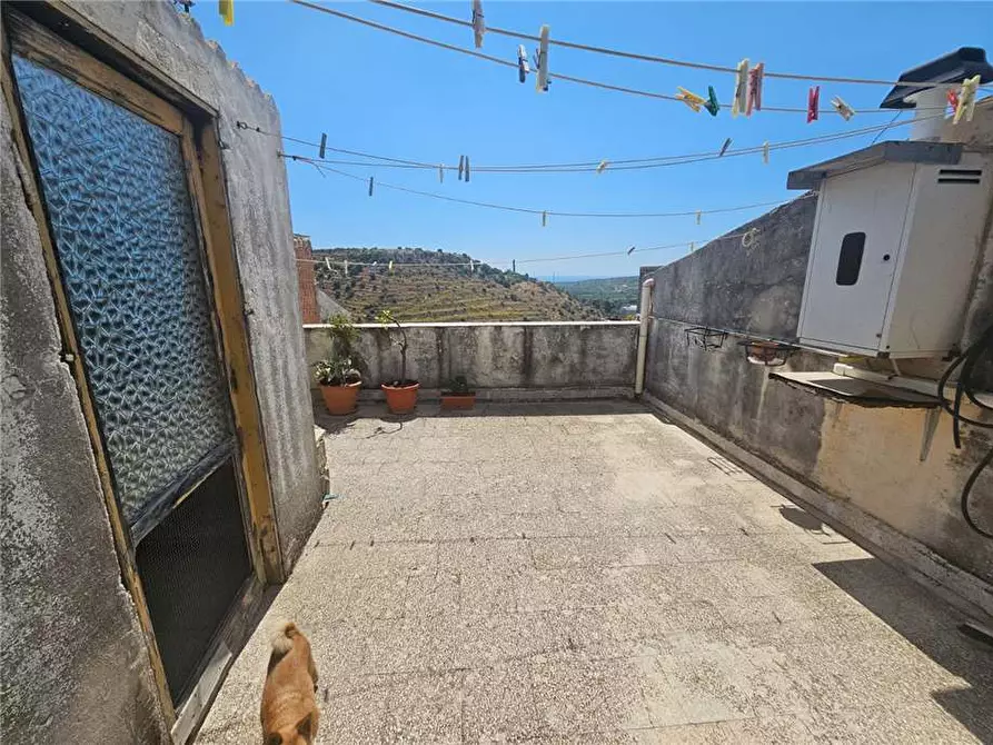 Immagine 7 di Villa in vendita  in Via Bandello, 5 a Noto