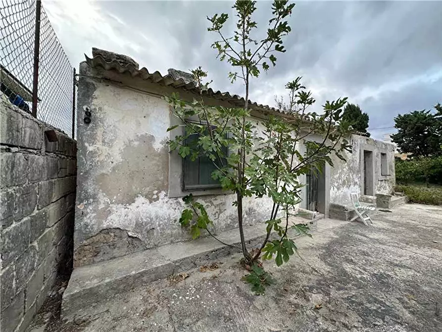 Immagine 2 di Terreno in vendita  in Via Elsa Morante, 94 a Avola