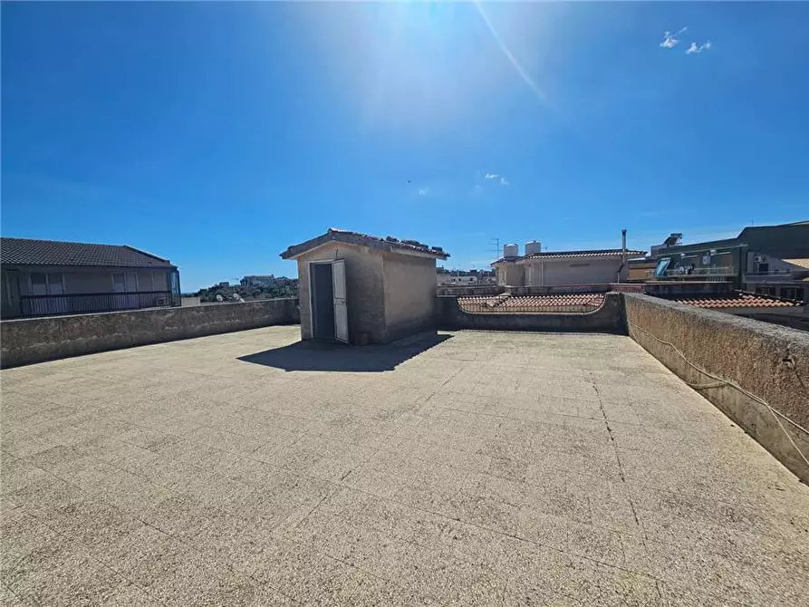 Immagine 12 di Villa in vendita  in Via Dei Mille, 86 a Noto